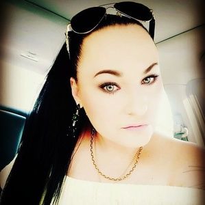 Meet your Posher, Ang